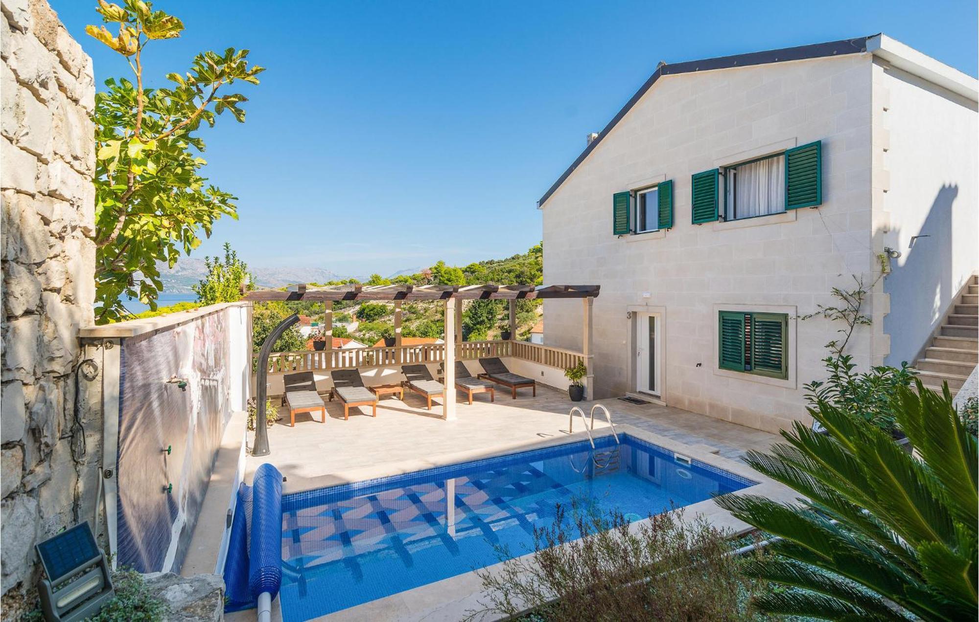 Nice Home In Postira With Outdoor Swimming Pool 외부 사진